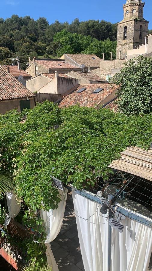 Rognes La Villageoise, Chambre Troglodyte Pitoresque Au Coeur Du Village מראה חיצוני תמונה